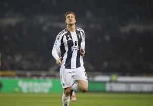 米体：伊尔迪兹膝盖需要休息，凯利背部不适，两人下周欧冠可复出