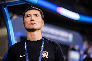 记者：忽然本土主帅就成为主要候选人，说明整个选帅程序都是作秀