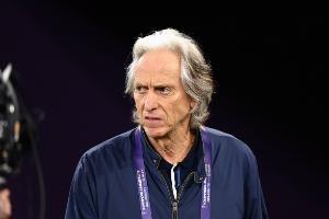 利雅得胜利主帅：我考虑在亚洲赛事轮休C罗，某些比赛他必须出场