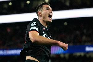 横扫千军，勒沃库森德甲历史第二次净胜对手至少6球