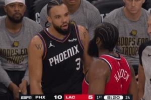 赶紧管管吧！狄龙与哈登还在喋喋不休 裁判一旁看戏！