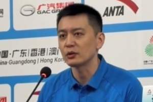 杨鸣：感谢我的队员拼到最后 明天他们依然会全力以赴争夺第三名