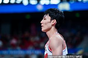 球场指挥官！徐杰全场10投5中 拿到12分3板8助2断仅有1次失误