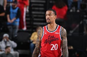 终于来了！科林斯将顶替比尔首发出战 快船生涯首次