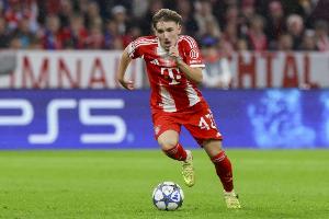 卡尔谈德国U21首秀双响：一切很完美，只想好好踢球不会关注社媒