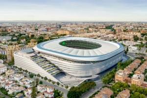 马卡：贝蒂斯体育场翻新成本远超预期，预计至少两年时间才能完成