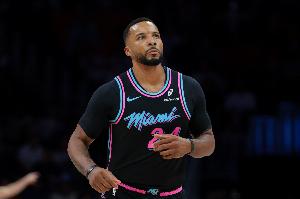 鲍科比不白叫！鲍威尔新赛季12战突破300分大关 热火队史最快做到