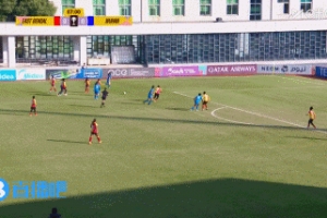 半场-武汉女足2-0东孟加拉女足 王霜双响+造点宋菲献助攻